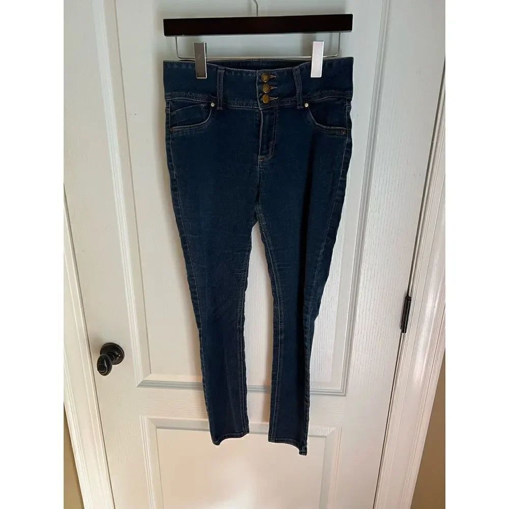 D.Jeans navy blue skinny jeans 10 wide waist band, 3 button closure